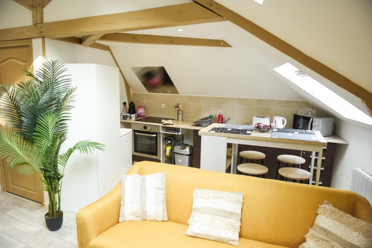 Appartement Du Centre ชาร์เลอวิลล์-เมซิแยร์ ภายนอก รูปภาพ